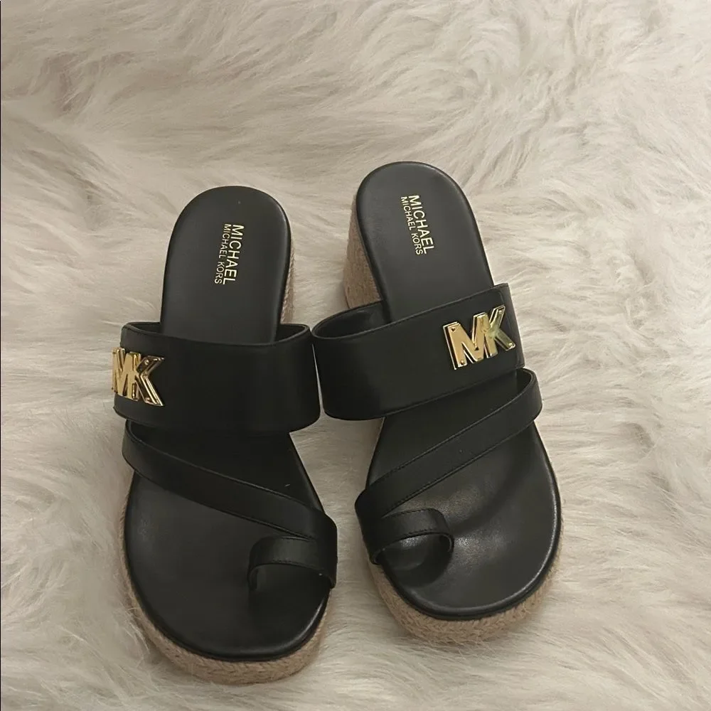 Michael Kors Jilly logo espadrilles sandals size 7 NEW! - Picture 1 of 6